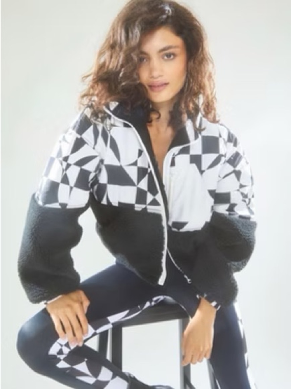 Beach Riot Revolve Lily Jacket Black & White Geo-Print Sherpa Puffer Zip-Up Coat